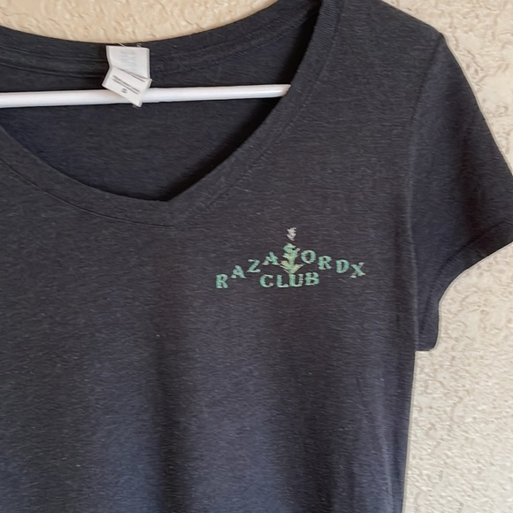 Women’s teen small vneck tee shirt, school shirt - Picture 6 of 13